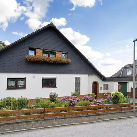 65 Qm Ferienwohnung Im Sauerland Finnentrop Exterior photo
